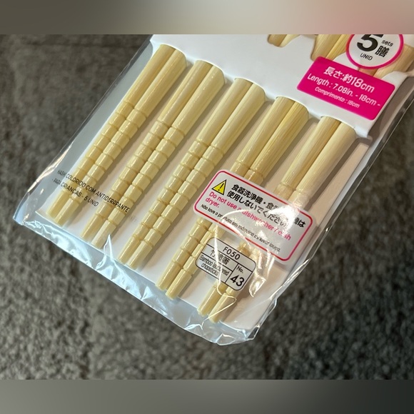 Daiso Japan Colored Bamboo Chopsticks Pack of 5 Pairs Non-Slip Ring Grip Tips - Picture 7 of 10